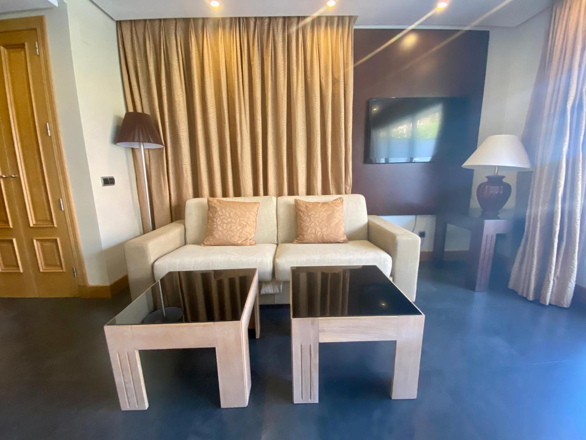 Artplatinum Suites&Apartments Бенальмадена Екстер'єр фото
